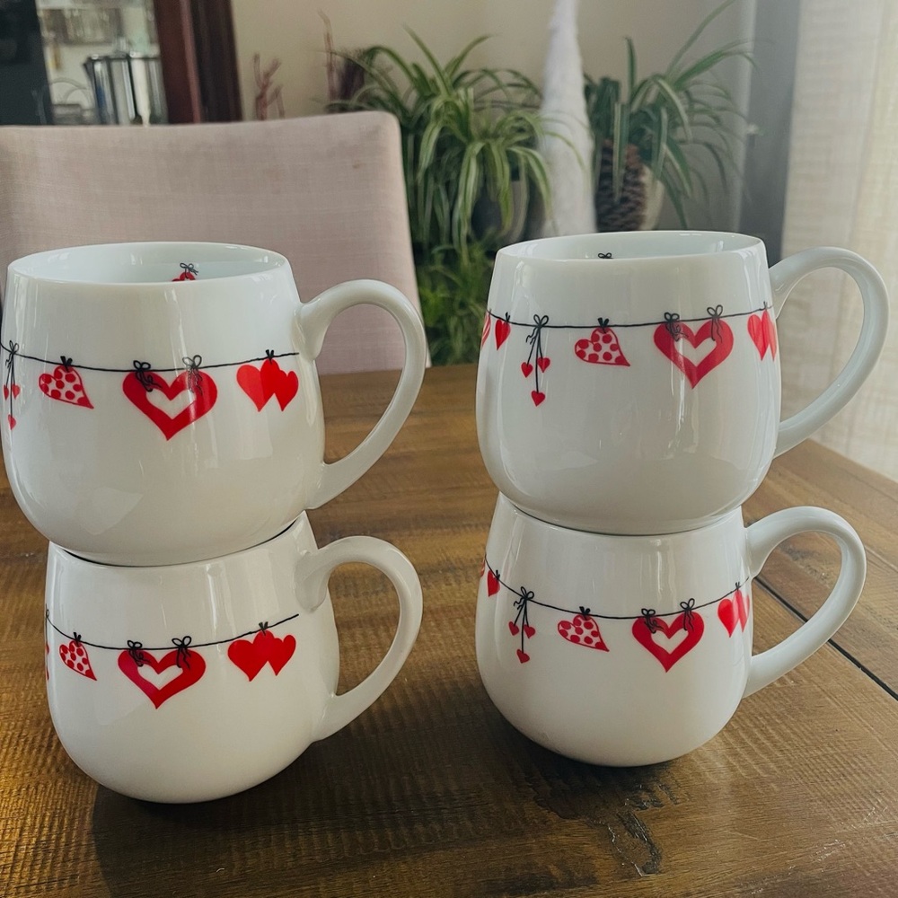 Konitz Porcelain Heart Mugs
